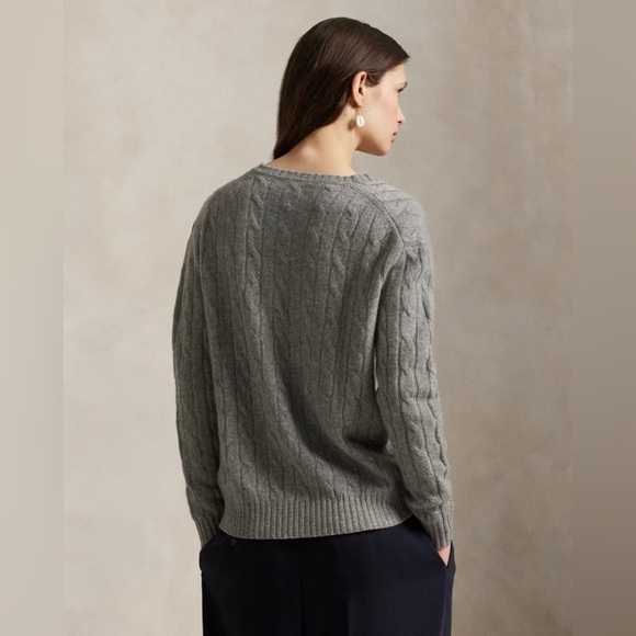 NWT Polo Ralph Lauren 100% Cashmere V-neck Cable Knit Sweater - Picture 3 of 5